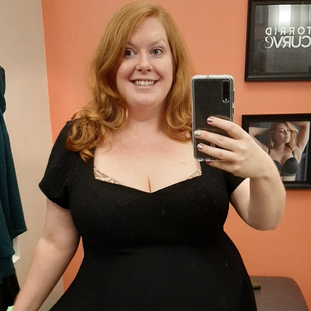 Meet your Posher, Leah